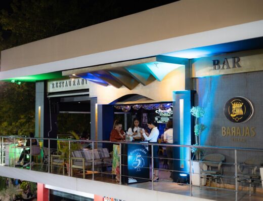 BARAJAS Restaurant Bar & Lounge