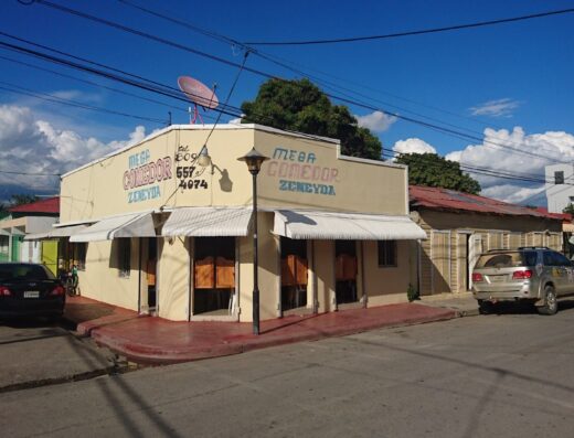Comedor Zeneyda